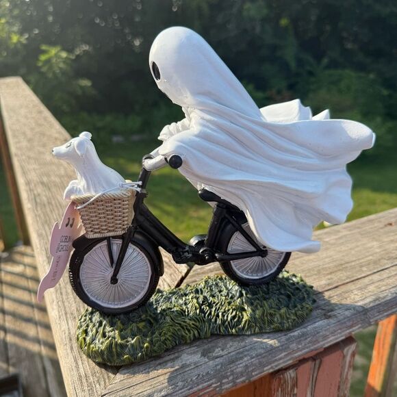 NEW Goblin & Ghoul Ghost Riding Bicycle Ghost Dog In Basket Figurine Halloween - Picture 2 of 3